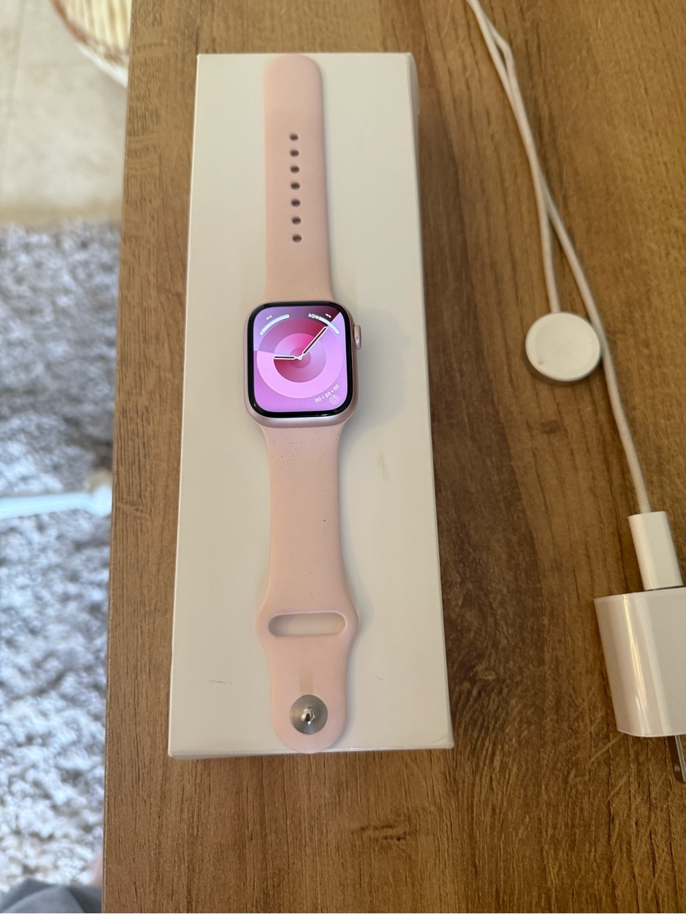 Apple 9 Series GPS + Cellular 41mm Pink band Unlocked